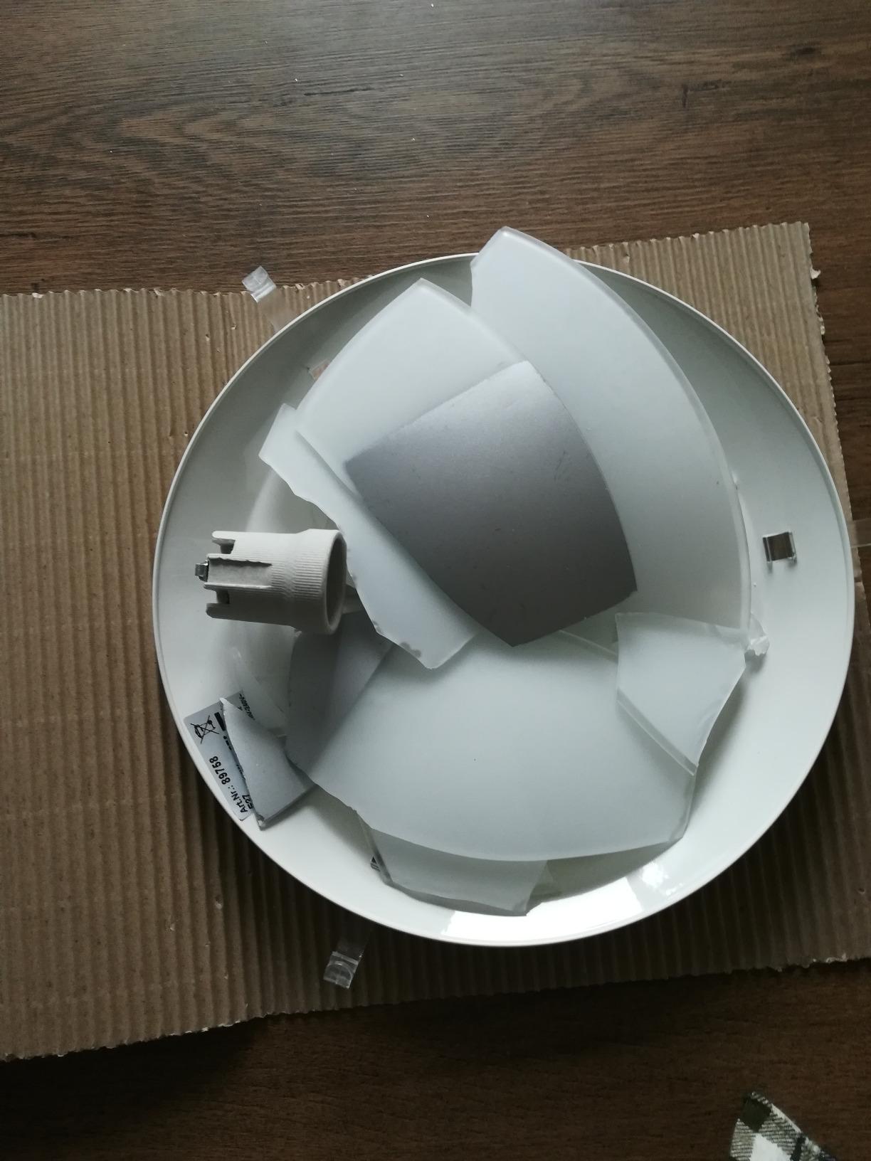 Schlichte schöne Lampe