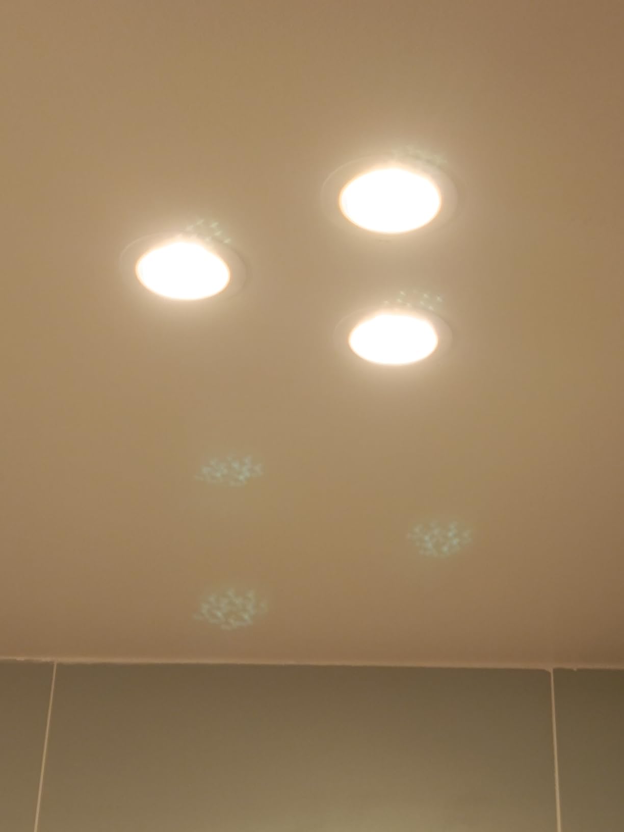 Licht top, Federn stramm