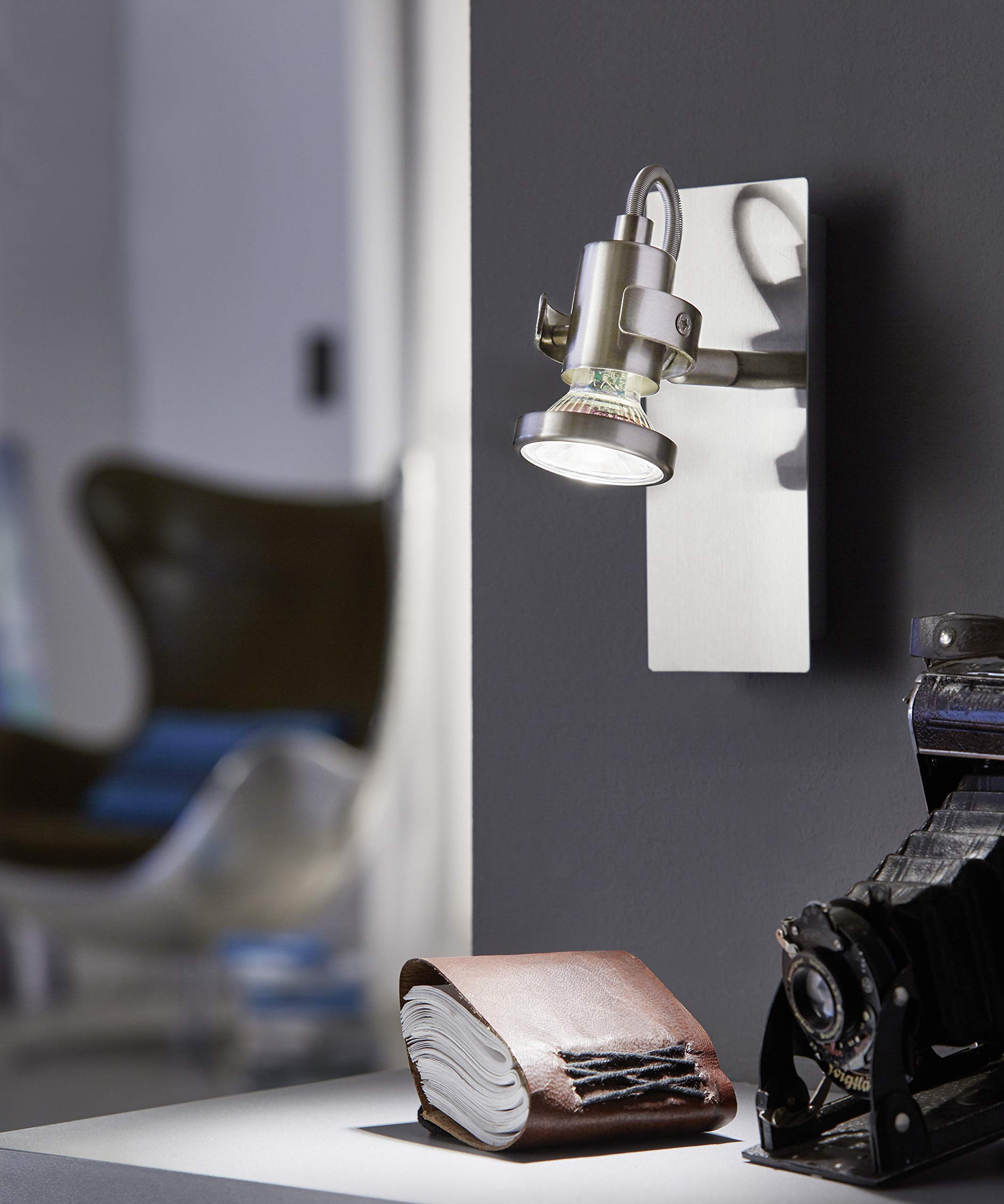 eglo-tukon-3-led-wandlampe-spot-nickel-matt-schwenkbar image 3