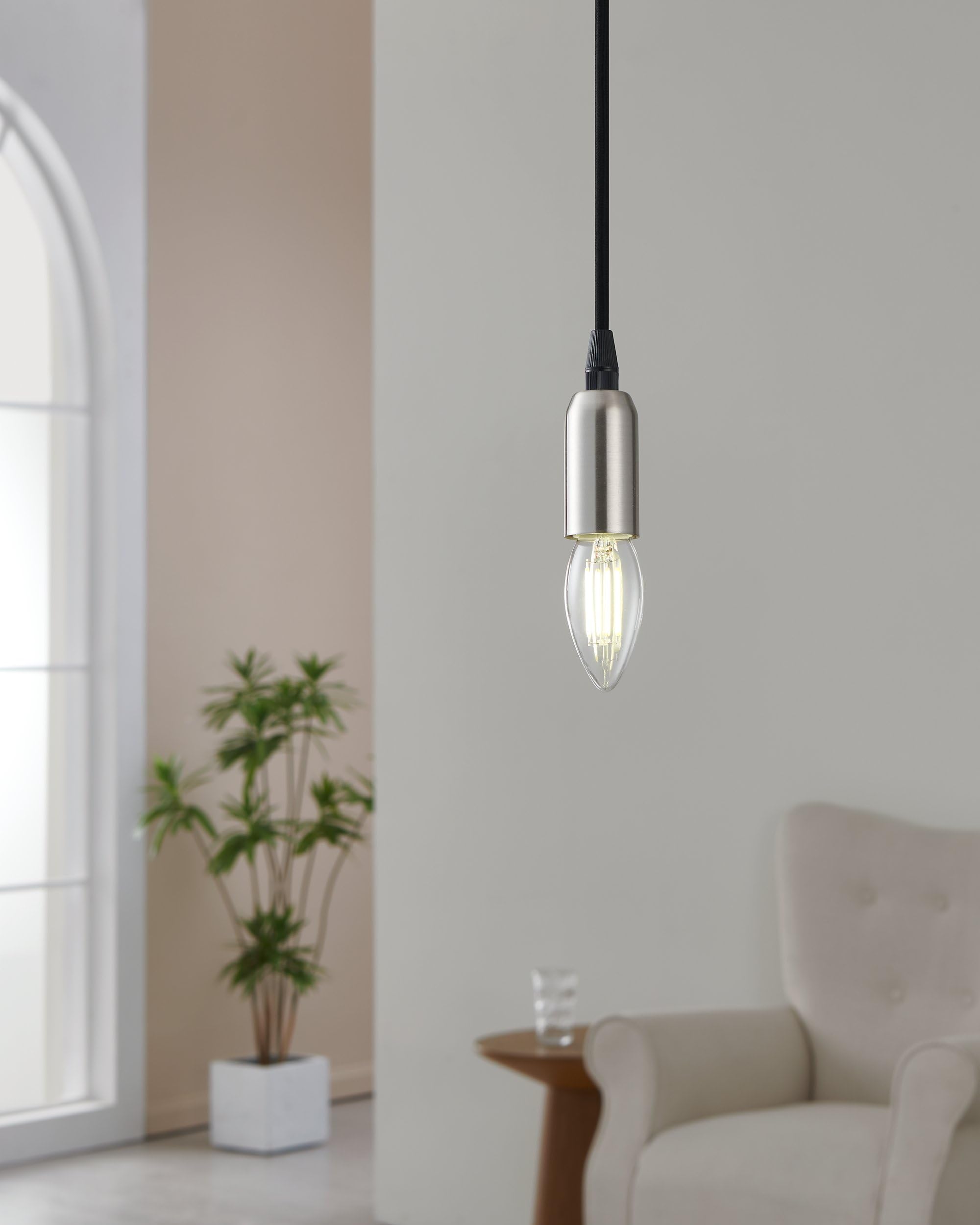 eglo-e14-led-leuchtmittel-kerzenform-470-lm-3000-k-energieklasse-a image 2