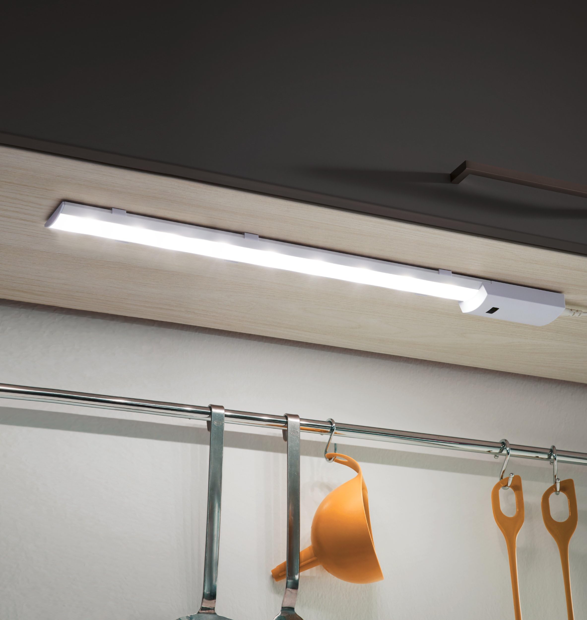 eglo-teya-led-unterbauleuchte-60cm-mit-bewegungsmelder-neutralwei image 4