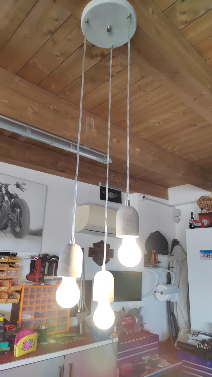 Schön, aber eine Fassung wackelt