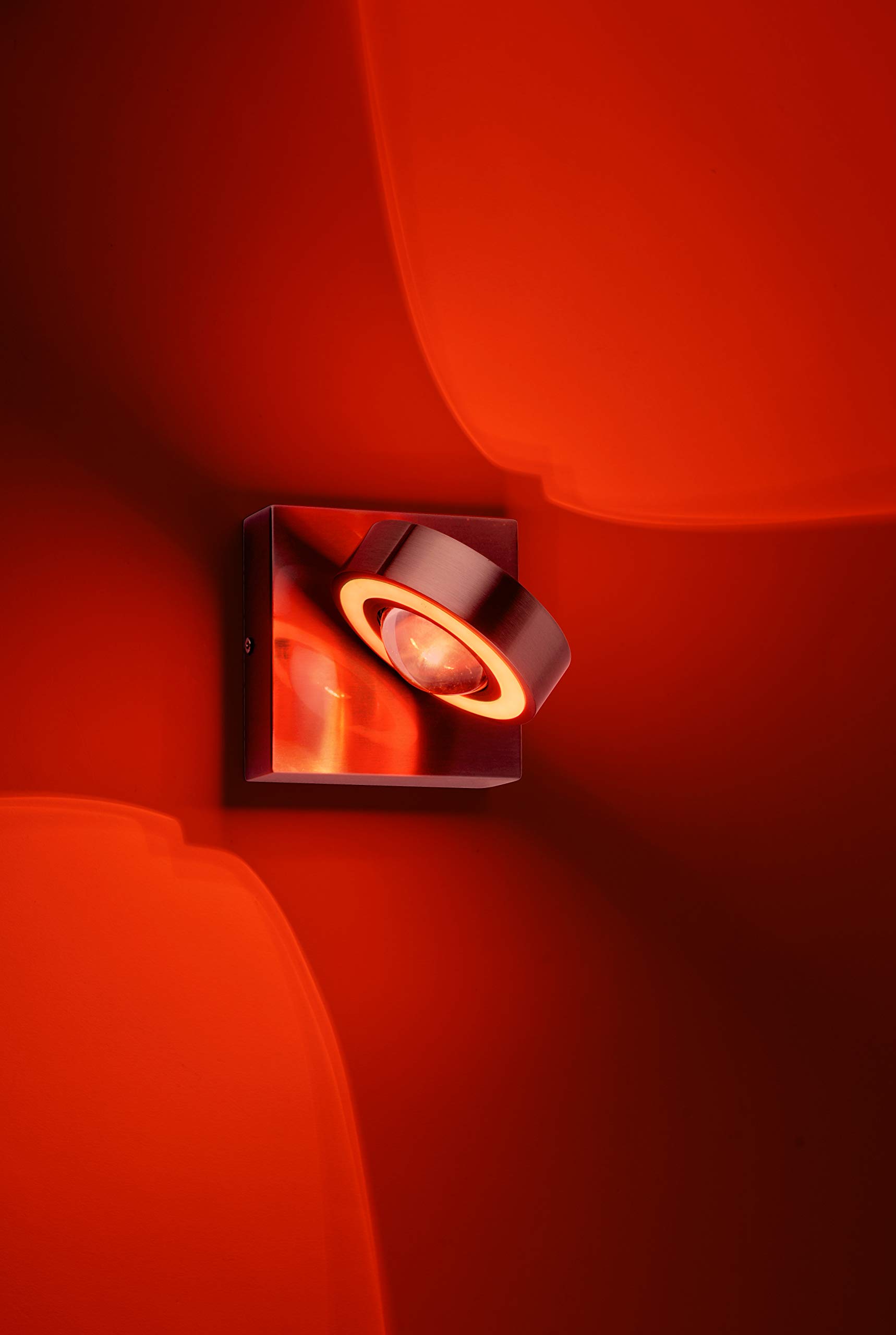 paul-neuhaus-q-mia-smart-home-led-wandleuchte-up-down-rgb-cct-dimmbar image 6