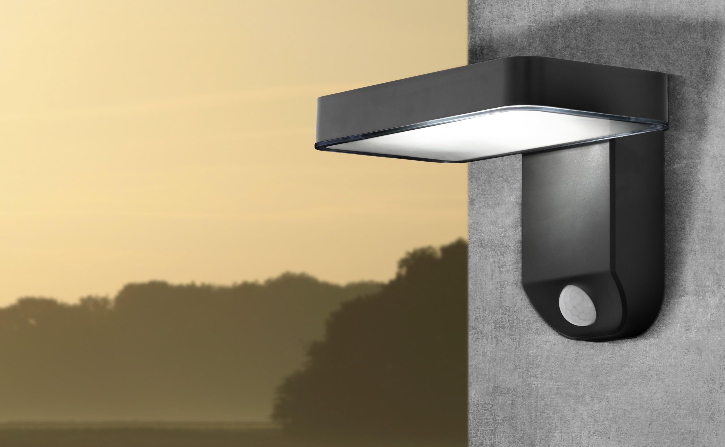 eglo-pastion-led-solar-au-enwandleuchte-mit-bewegungsmelder-schwarz image 4