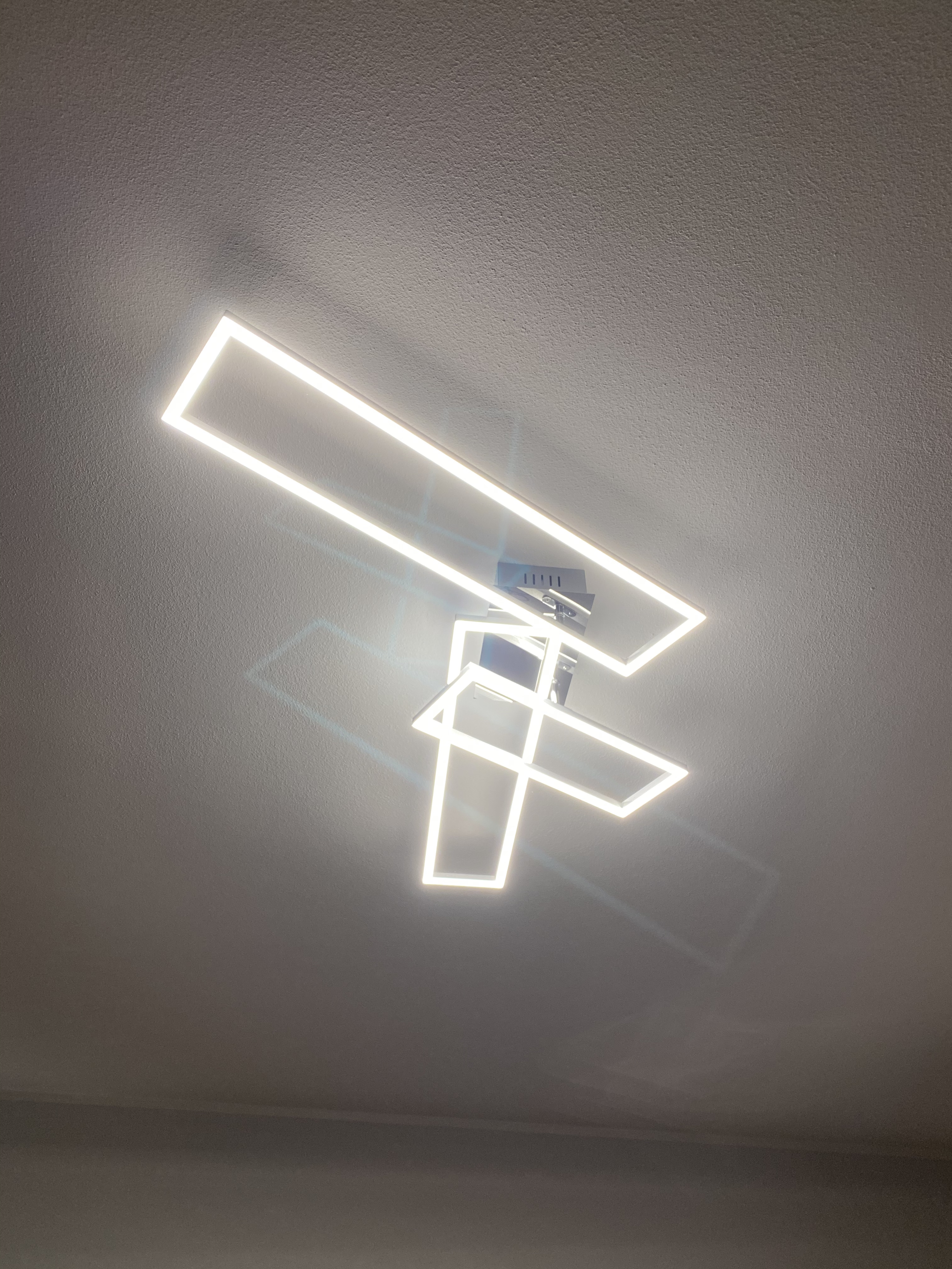 Riesig hell fürs Wohnzimmer