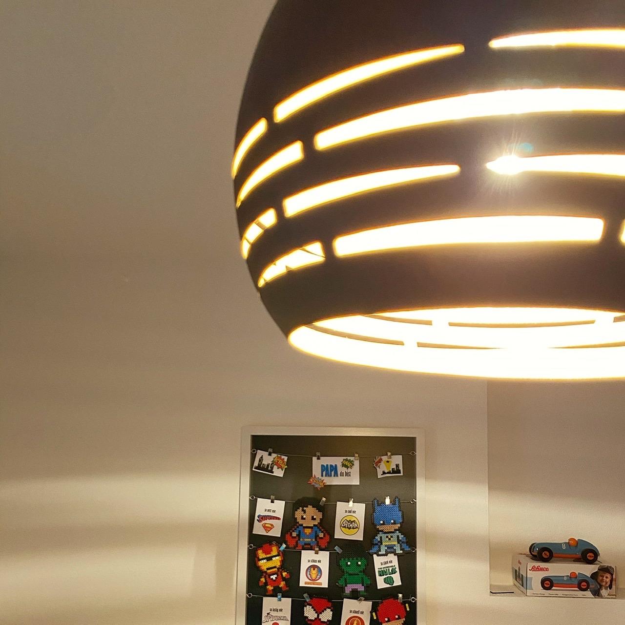 Schöne Lampe, Leuchtmittel extra