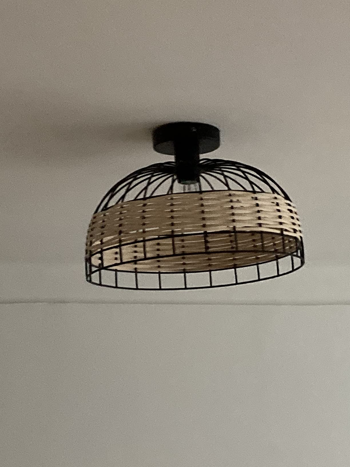 Wunderschöner Rattan-Schirm