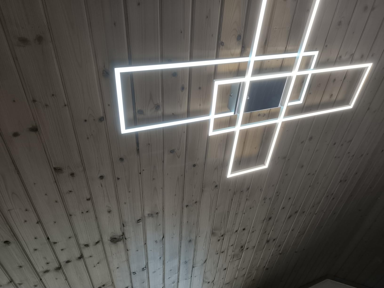 Schöne große Lampe