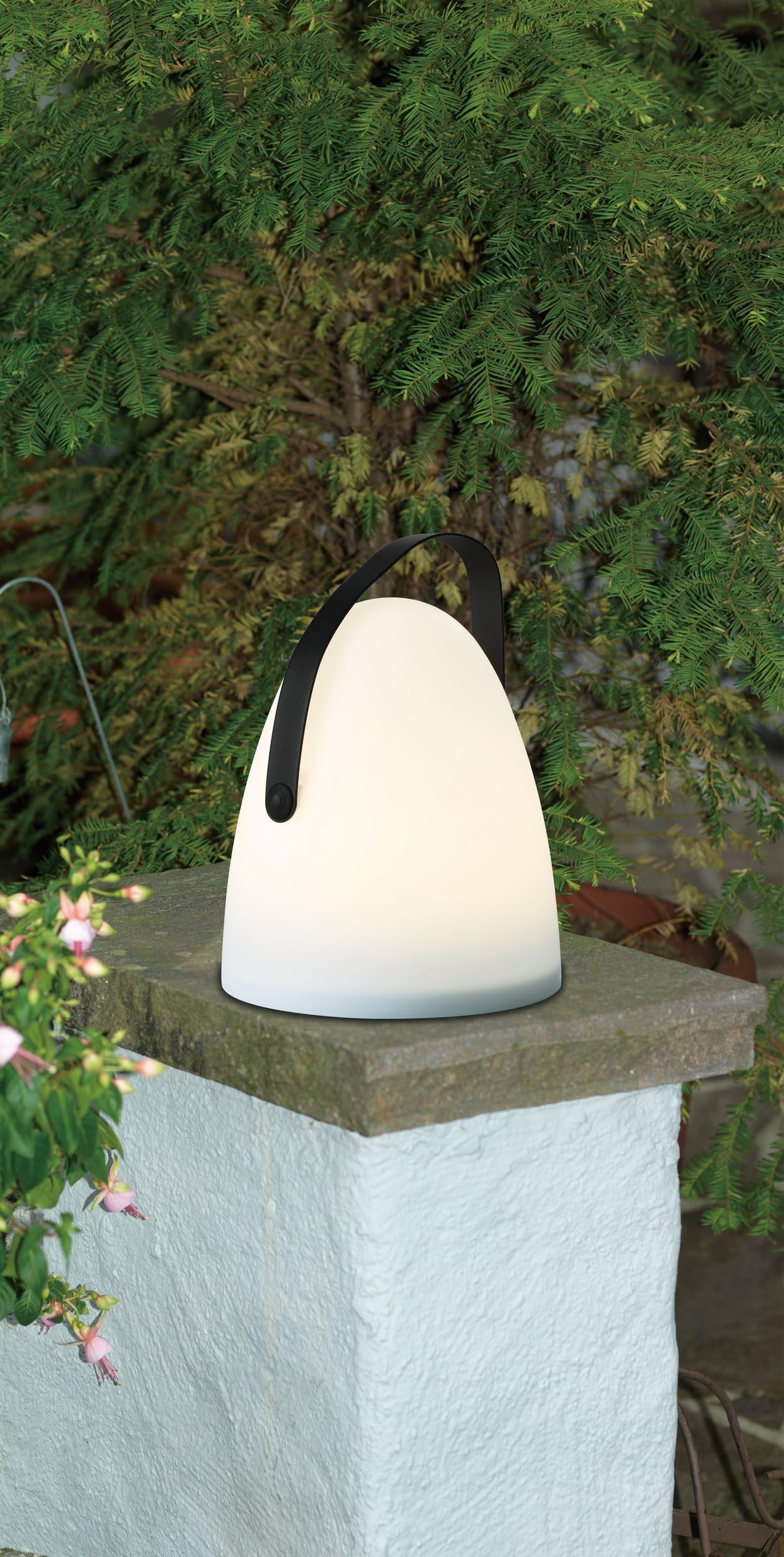 eglo-collirados-tragbare-outdoor-tischleuchte-h-30-cm-schwarz-wei-batteriebetrie image 2