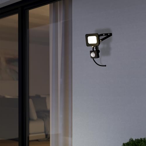 eglo-risacca-e-led-au-enstrahler-mit-bewegungsmelder-schwarz-850-lm-ip65 image 7