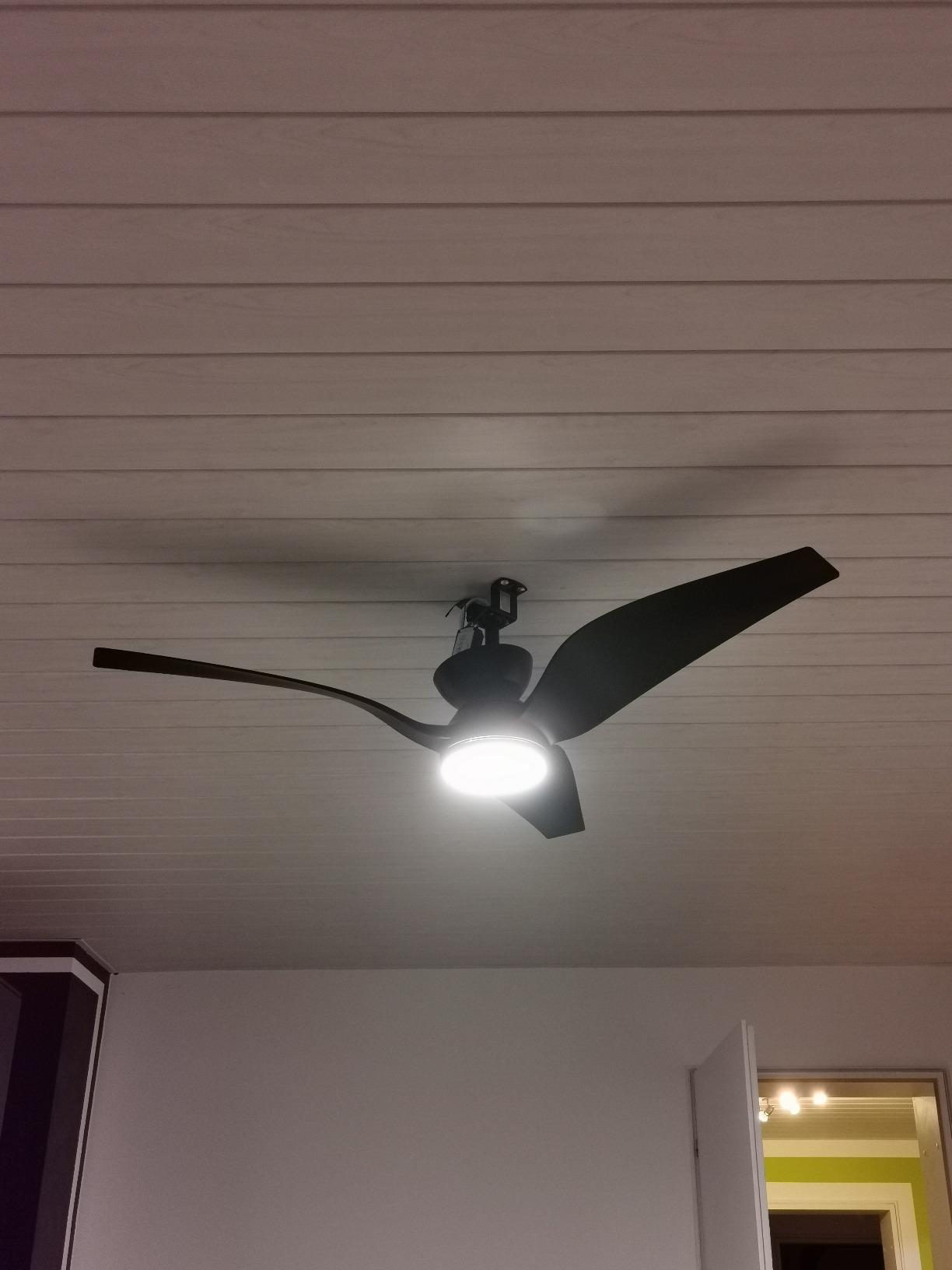 Gute Kühlleistung, Fernbedienung gewöhnungsbedürftig