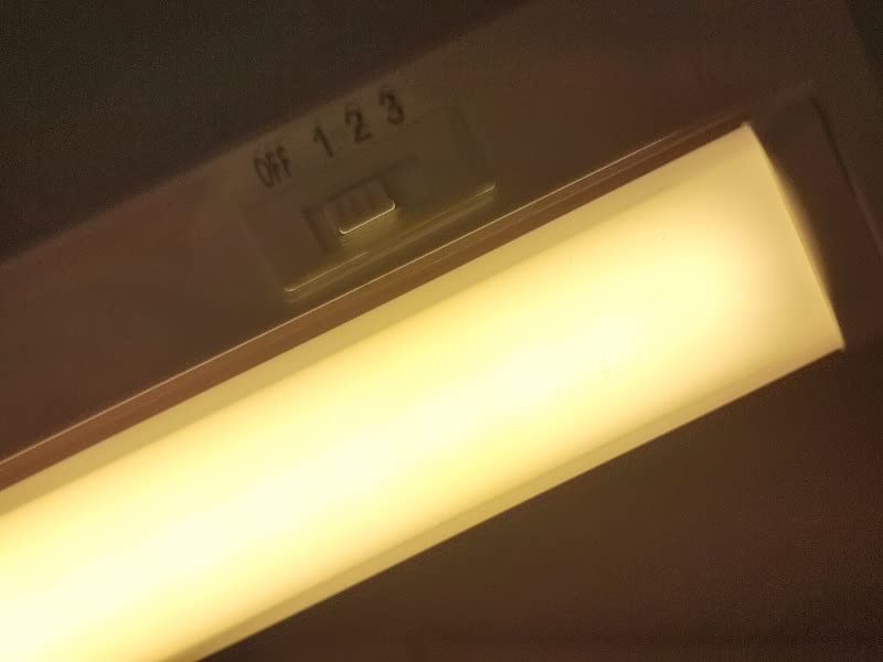 Hell, aber Schalter gewöhnungsbedürftig