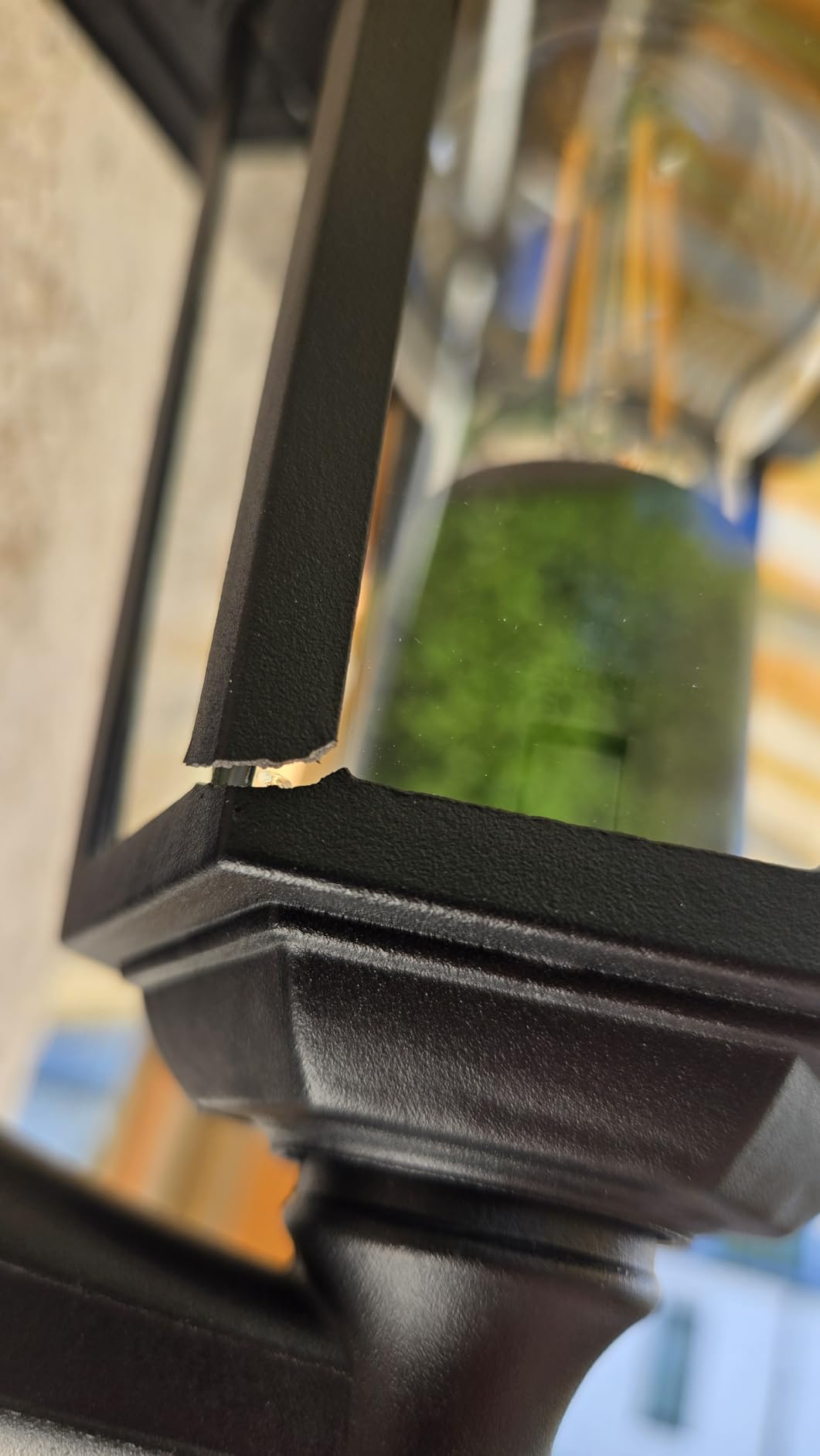 Glas hatte Sprung