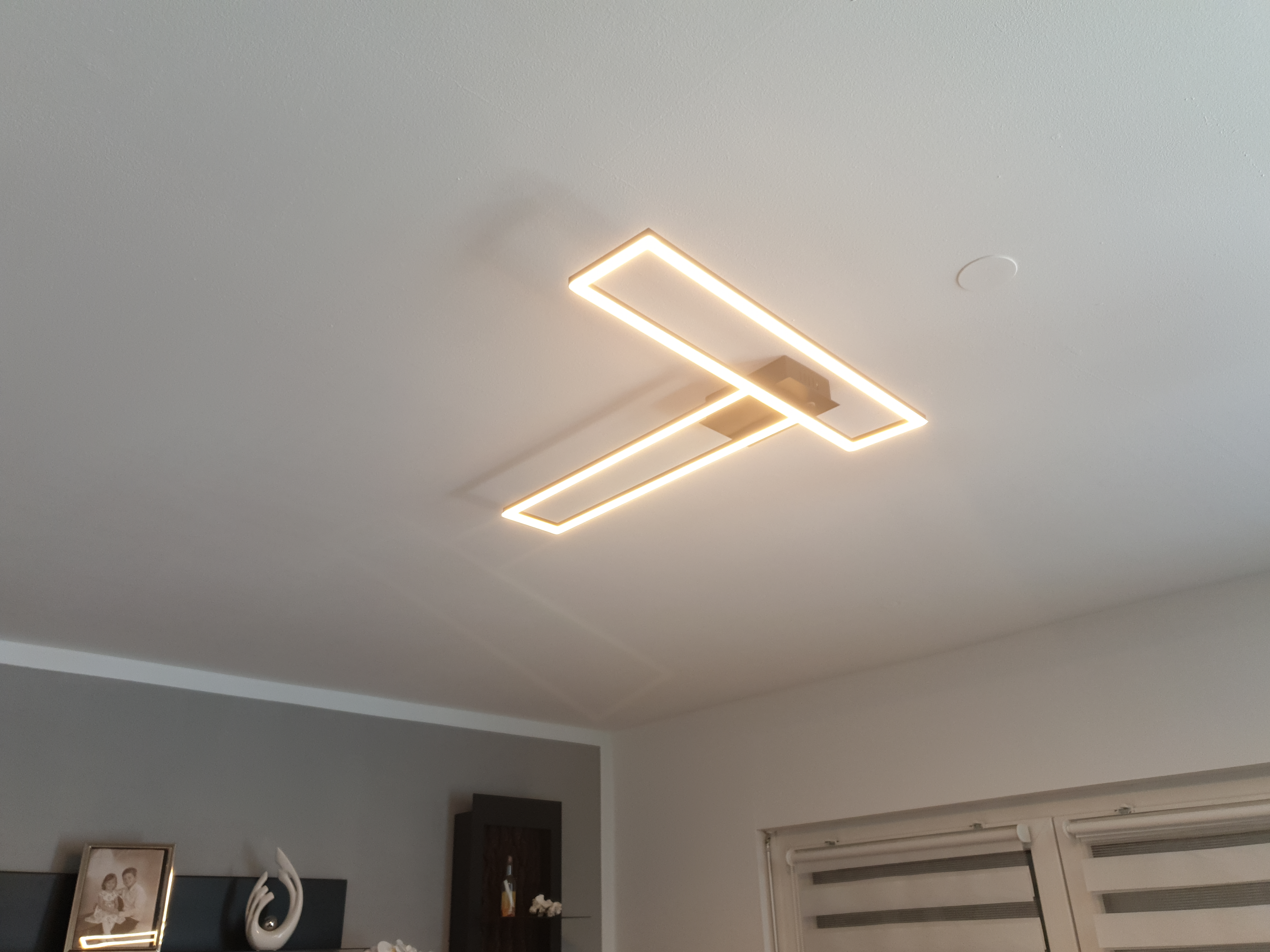 Moderne lange Lampe