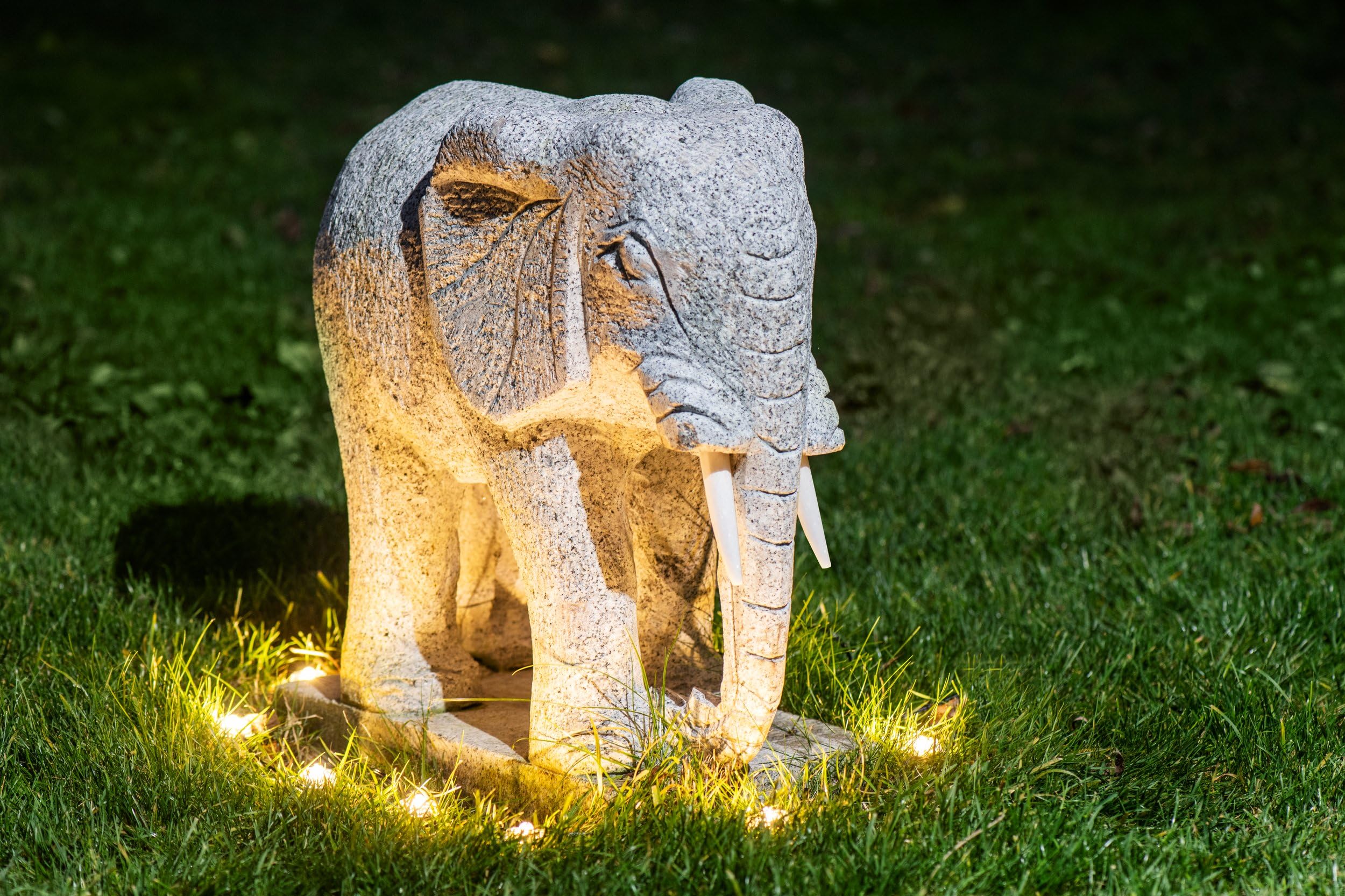 eglo-9-flammige-led-outdoor-erdspie-lichterkette-ip65-schwarz image 2