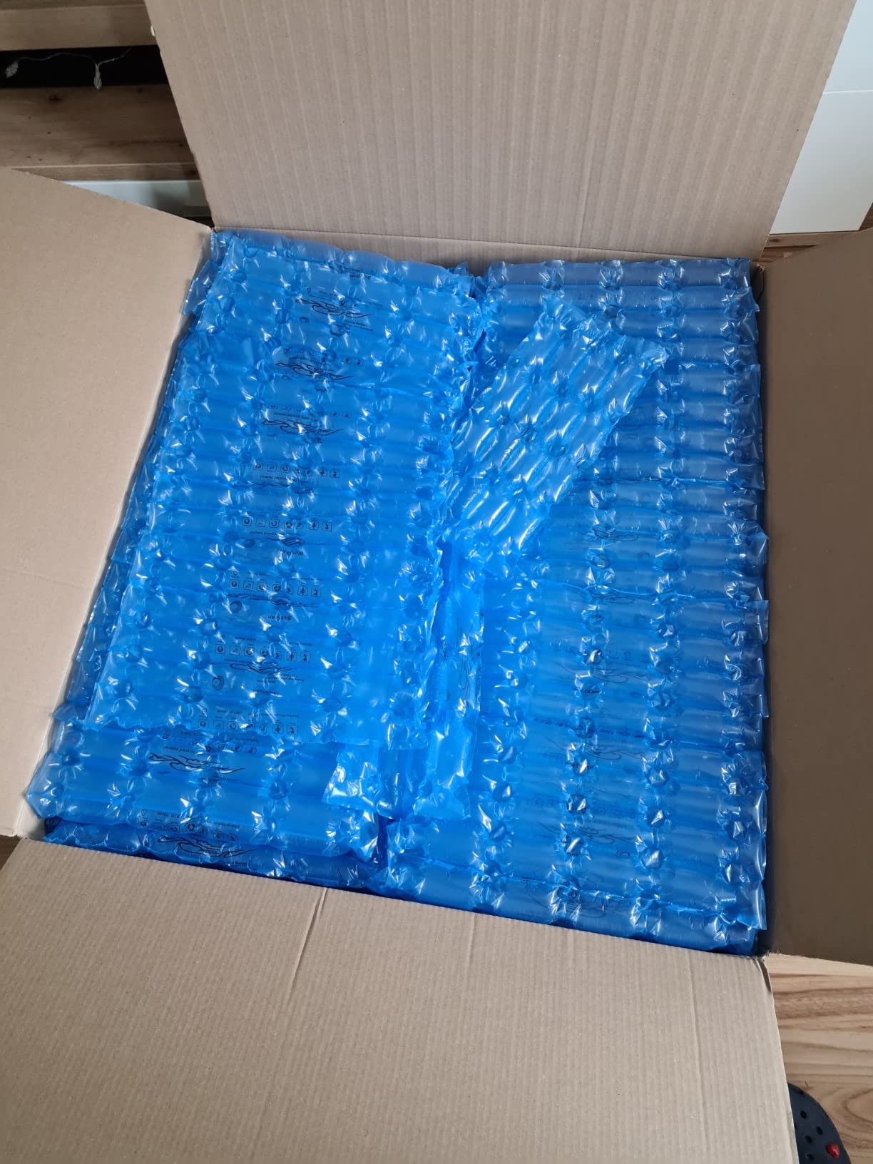 Gemütliches Licht im Esszimmer