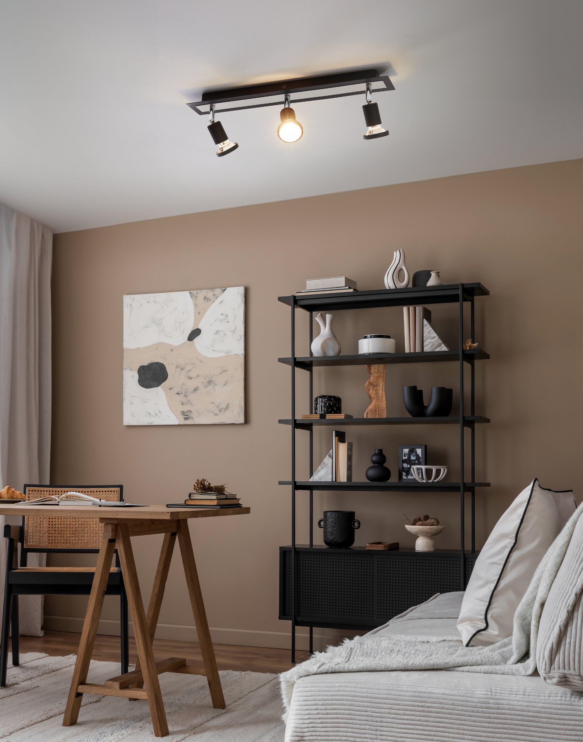eglo-sarria-led-deckenstrahler-3-flammig-46-cm-schwarz-chrom-gu10-warmwei image 3