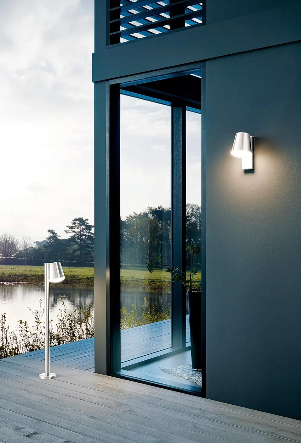 eglo-connect-caldiero-c-led-wandlampe-au-en-ip44-schwarz-smart-home image 1